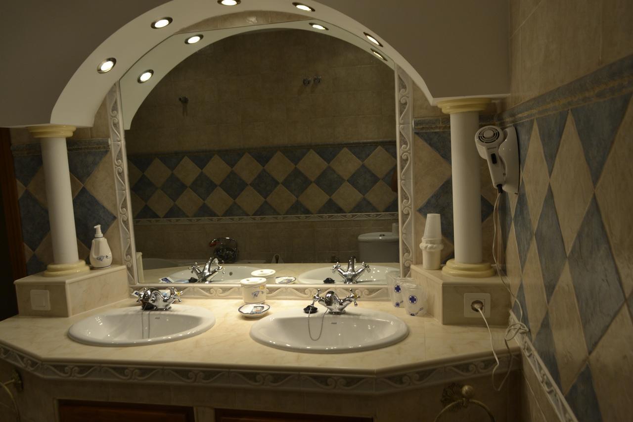 Hotel Arco Del Sol كولمينار المظهر الخارجي الصورة