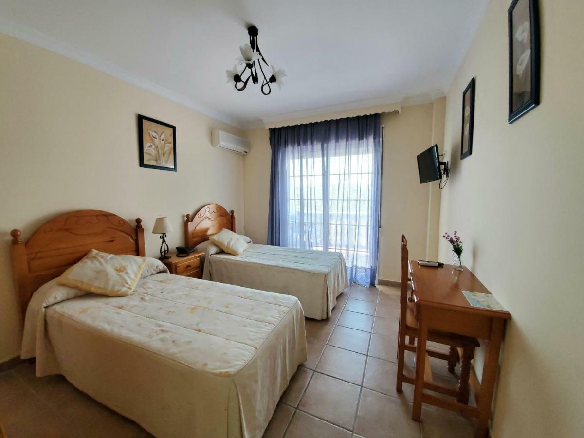 Hotel Arco Del Sol كولمينار المظهر الخارجي الصورة